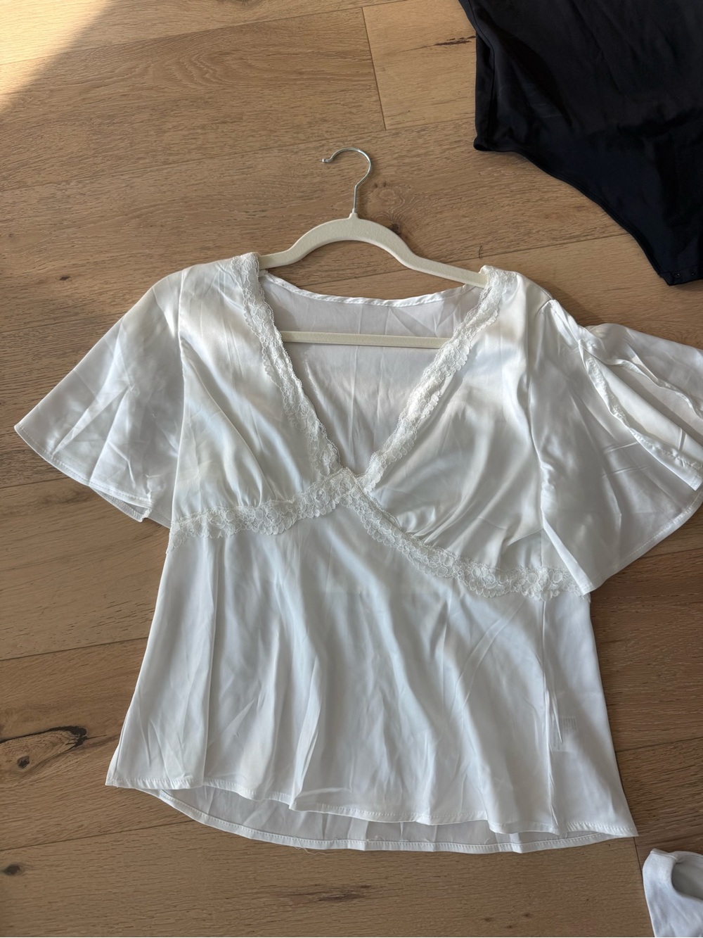 White Lace Trim V-Neck Women's Top